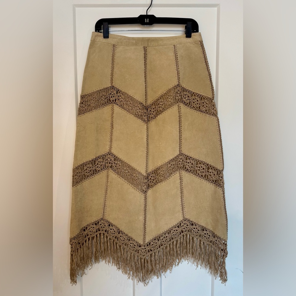 Lee Magraw Collection Vintage Suede Fringe Midi Skirt Beige Size 10 - Picture 10 of 16
